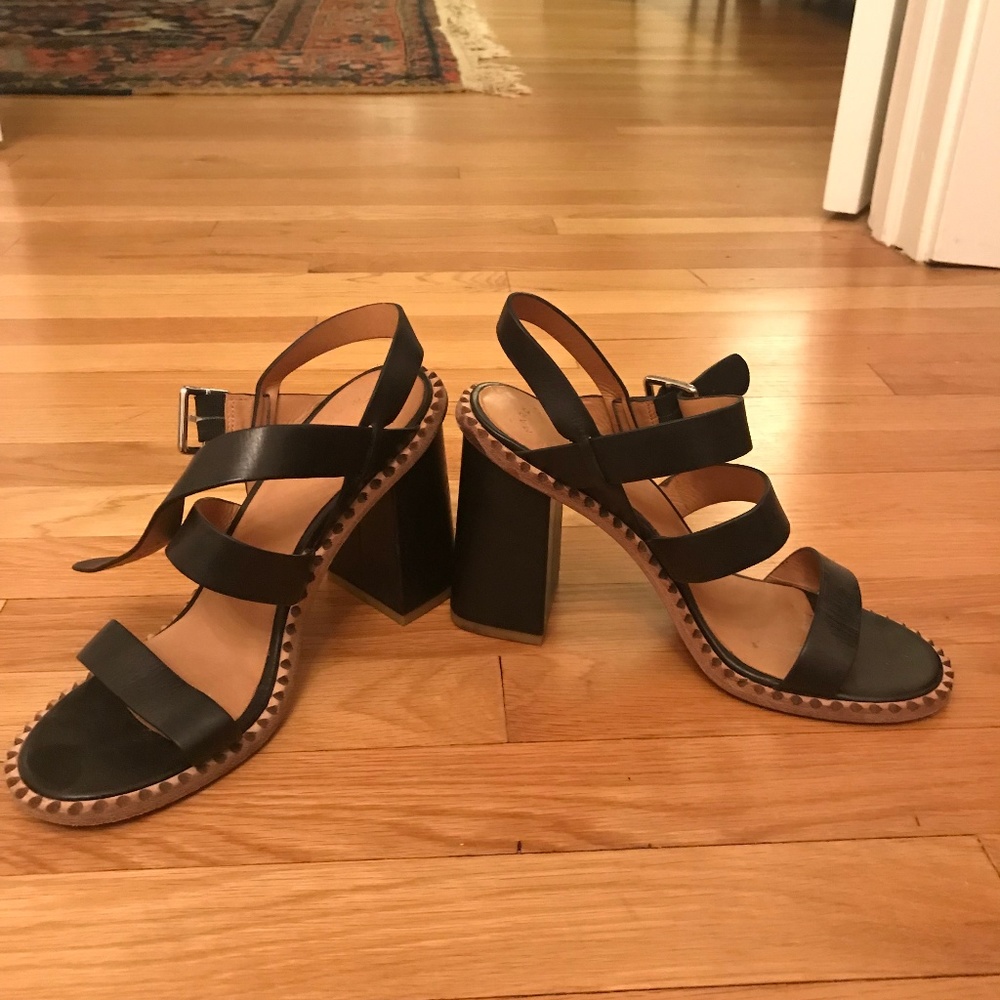 Marc Jacobs heels